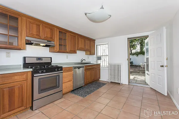 Rented by Halstead Real Estate | media 19