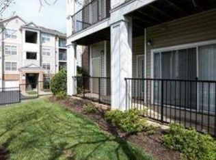 13502 Derry Glen Ct APT 103, Germantown, MD 20874