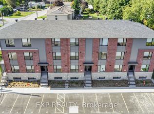 251 Castor St #2, Russell, ON K4R 1B8