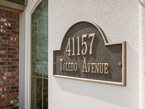 2nd image of 41157 Toledo Ave