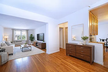 1717 East 18th Street