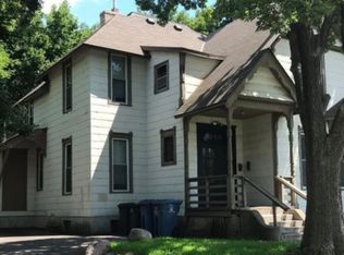 1050 13th Ave SE #1, Minneapolis, MN 55414