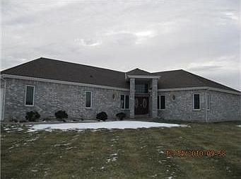 2nd image of 1801 Harold Dr