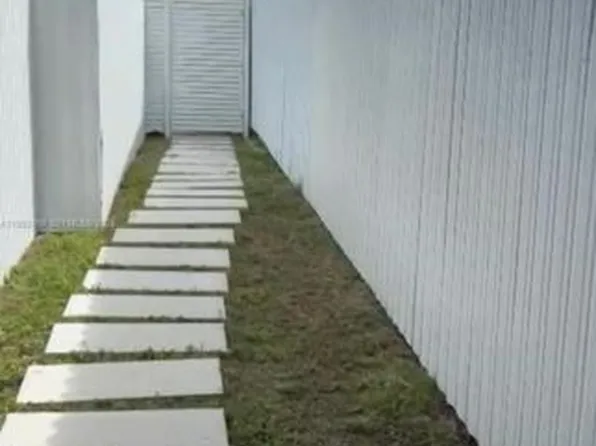 11875 SW 186th St, Miami, FL 33177