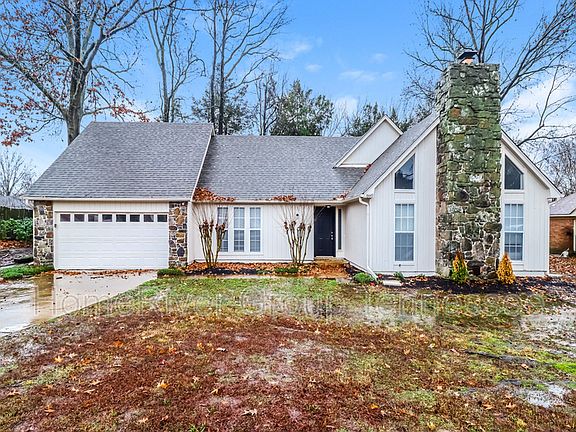 2nd image of 8449 Chimneyrock Blvd