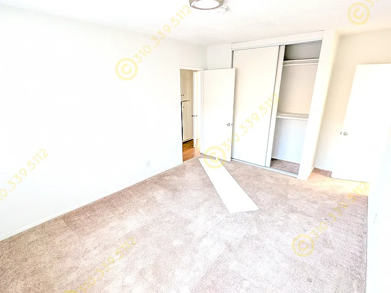 3302 Cardiff Ave #6 — Photo 18