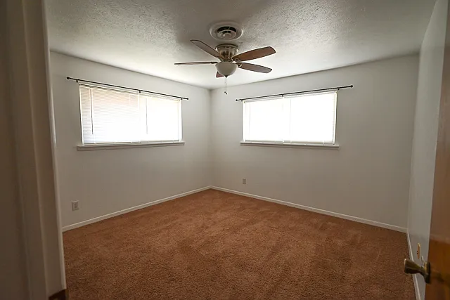 903 N Lamb St — Photo 10