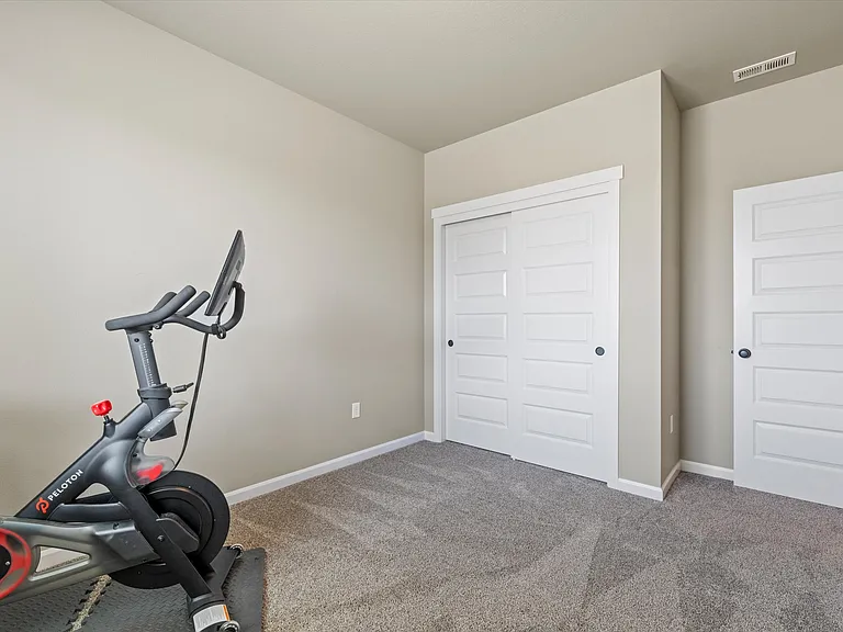514 Constance Ave — Photo 16