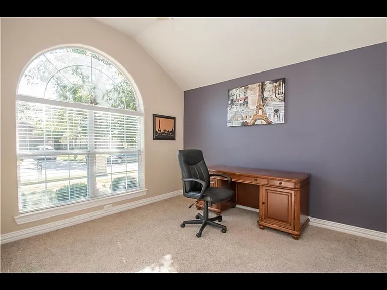 3845 Cedar Falls Dr — Photo 20