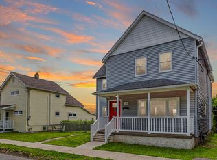 721 Jackson St, Dickson City, PA