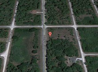 141 Columbus Ave, Lehigh Acres, FL 33936