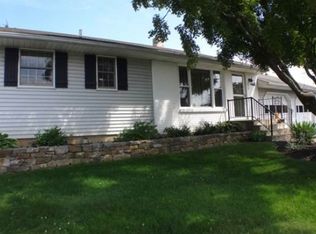 4332 Winfield Ter, Easton, PA 18045