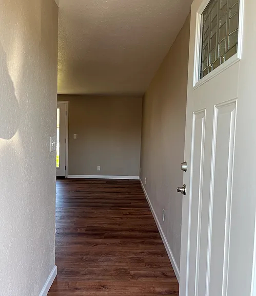 Churchill Village Apartments — Photo 48