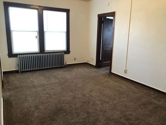 2nd image of 3020 7th Ave N APT 9