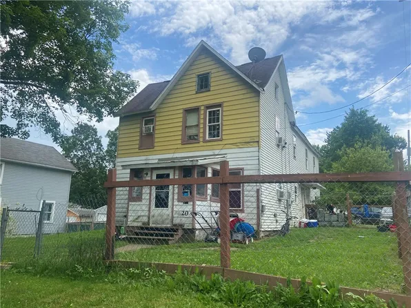 20 Grant St, Union City, PA 16438