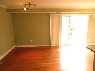 3408 25th St S APT 12, Arlington, VA 22206