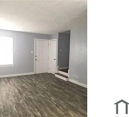 118 Saint Paul Pl — Photo 3