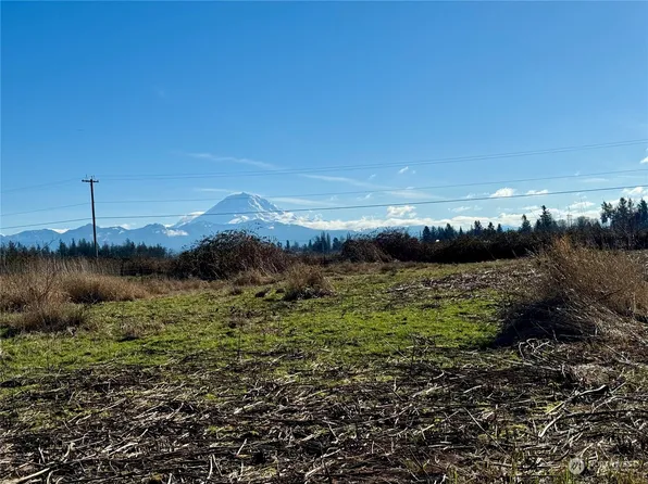 183 XX SE 416th Street, Enumclaw, WA 98022