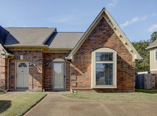 1613 Oaken Bucket Dr, Cordova, TN 38016