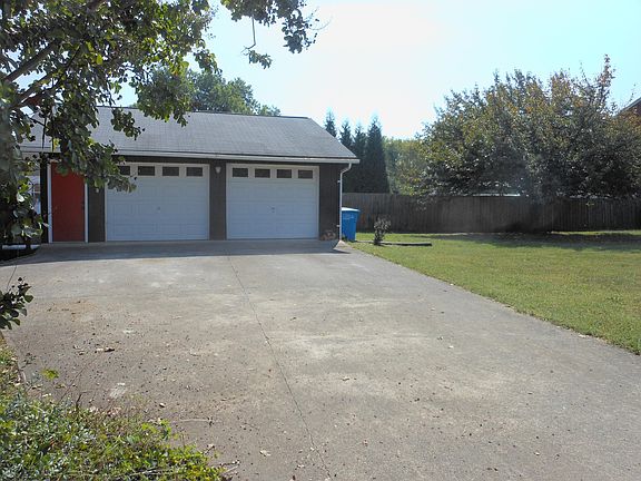3rd image of 3944 Richland Ave NW