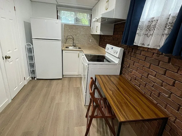 75 Orton Park Rd #BASEMENT — Photo 7