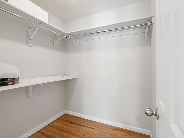 3145 S Fox St — Photo 24