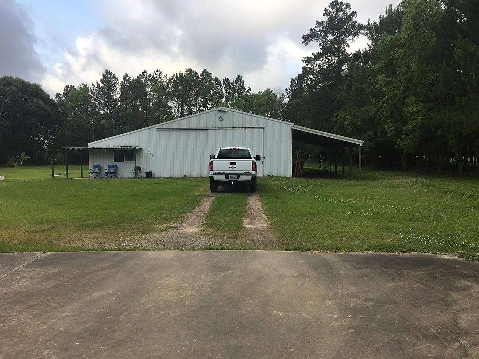 Apartment is in front ,left hand side of building.