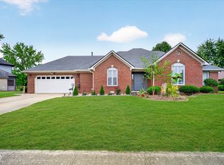 876 Bayside Dr, Greenwood, IN 46143