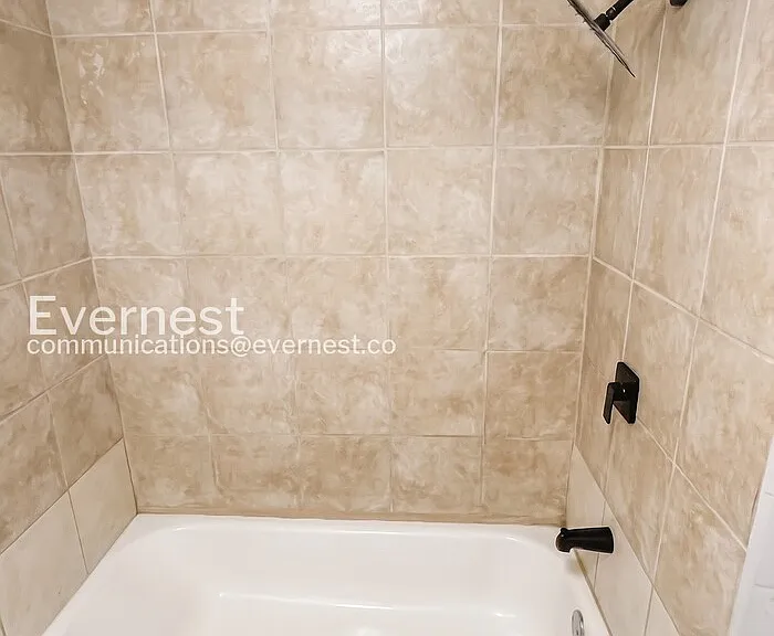 117 Westbrook Ave — Photo 8