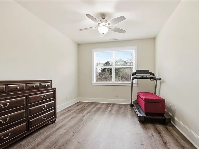 1220 Wesleyan Pl — Photo 21