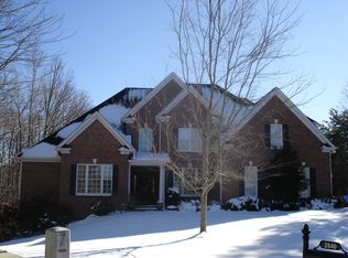 2840 Saint Giles Ct, High Point, NC 27262