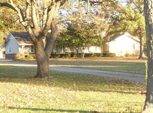 2300 S Lone Pine Ave, Springfield, MO 65804