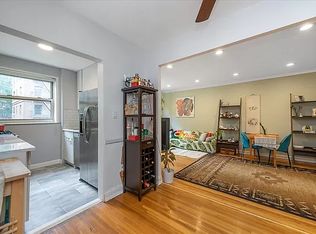 6861 Yellowstone Blvd APT 318, Forest Hills, NY 11375