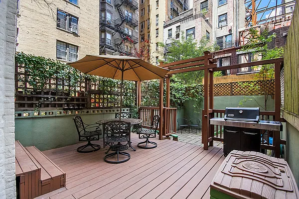 Sold by Corcoran | media 11