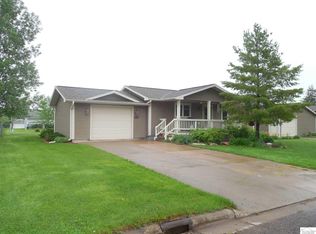 1522 10th Ave W, Ashland, WI 54806