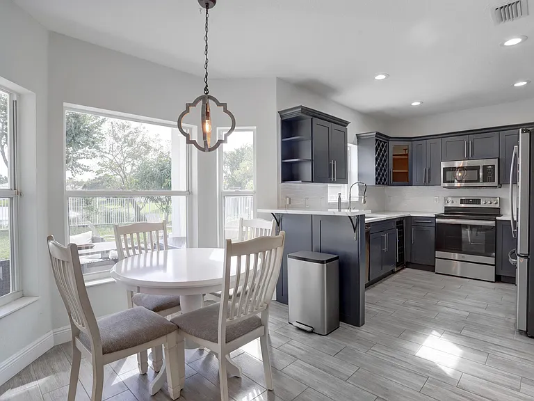 4018 Bluff Harbor Way — Photo 11