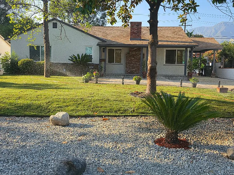 935 Arwin St — Photo 1