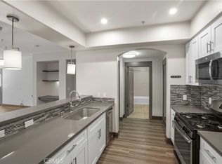 24595 Town Center Dr APT 3211, Santa Clarita, CA 91355