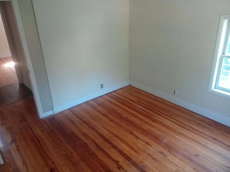 247 Sprague Ave #2 — Photo 5