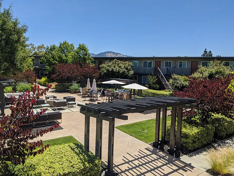 The Alterra: Beautiful One-Bedroom Apartments in the Heart of Downtown Walnut Creek — Photo 12
