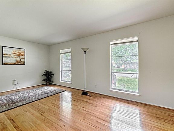3rd image of 13531 Heartside Pl