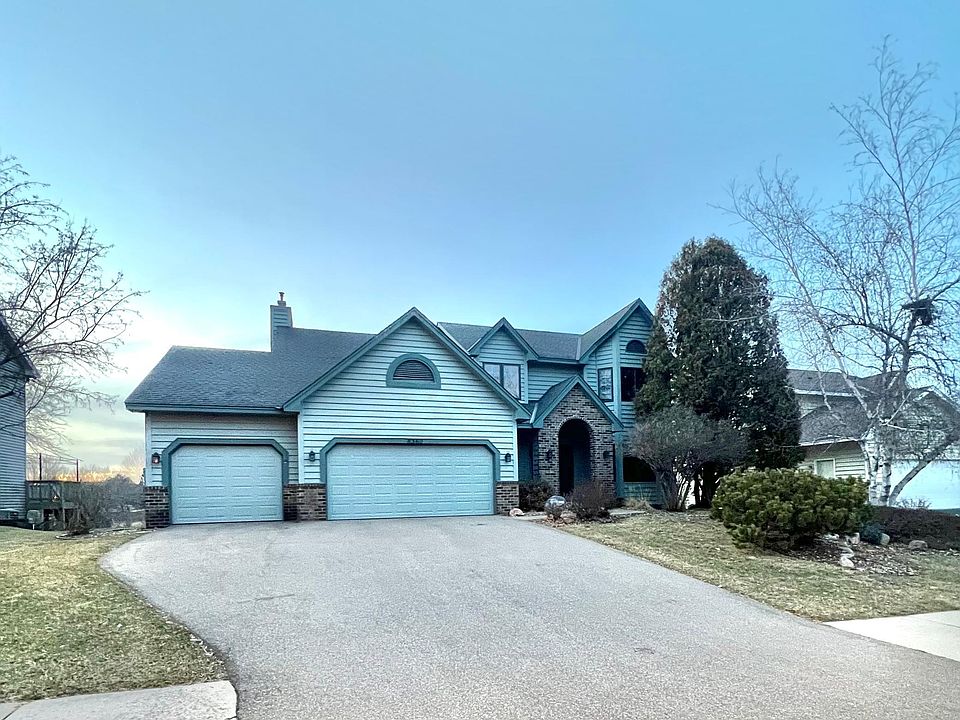 1st image of 8360 W Lake Dr