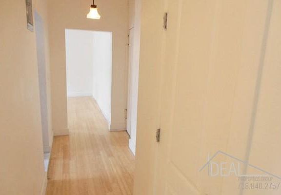 3rd image of 31 Ocean Pkwy APT 2J