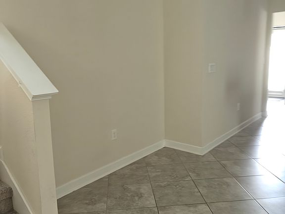 4th image of 11097 Folklore St