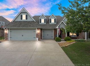3714 W 106th St S, Jenks, OK 74037