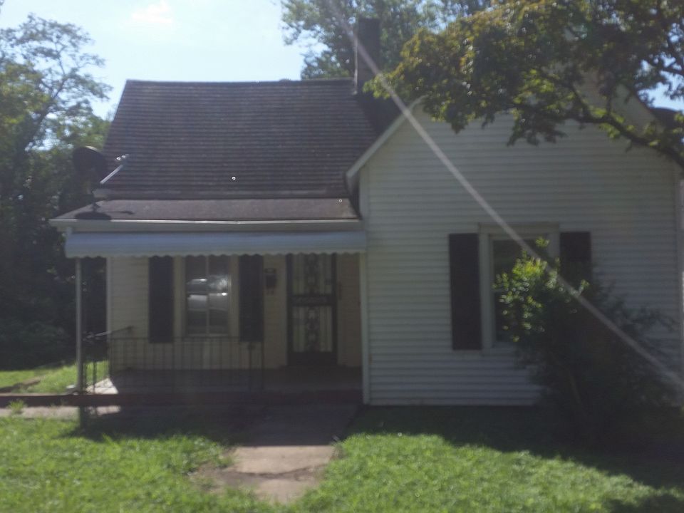 1st image of 408 James Ave