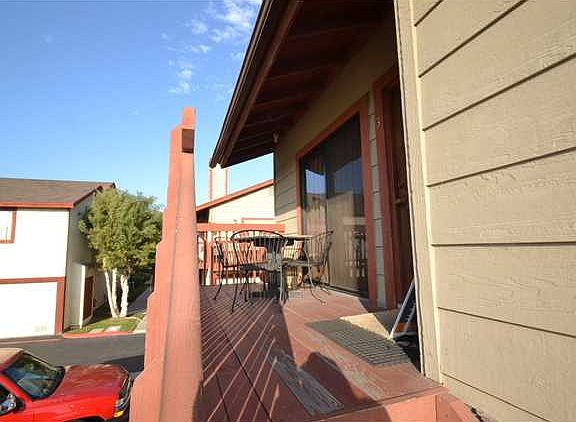 3rd image of 841 Tamayo Dr APT 3