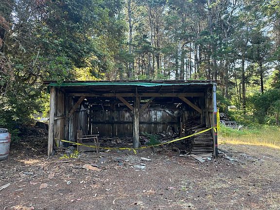 2nd image of 19564 Hanson Road