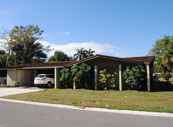 3rd image of 1640 Lake Ave