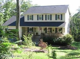 215 Mount Pleasant Rd, Christiansburg, VA 24073